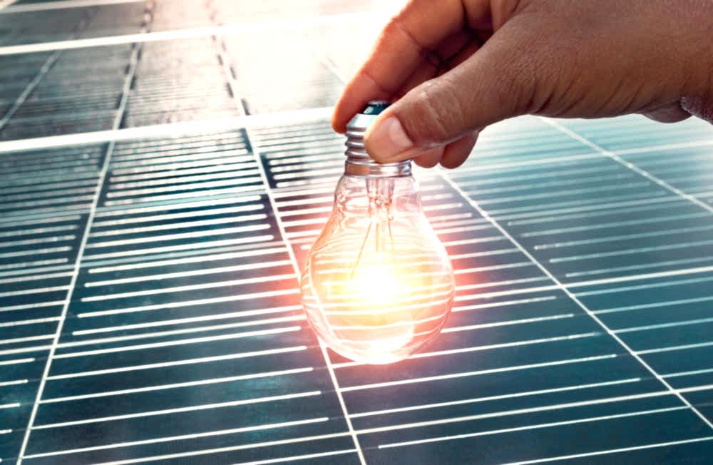 gunes-panelleri-nasil-elektrik-uretir.jpg